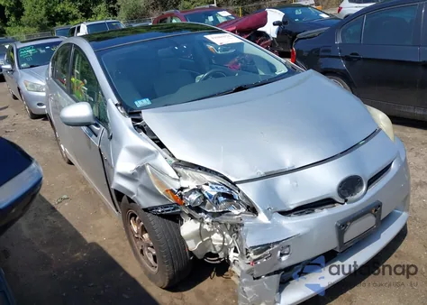 2010 Toyota Prius Iv z USA, uszkodzony, nr VIN JTDKN3DU5A0051861